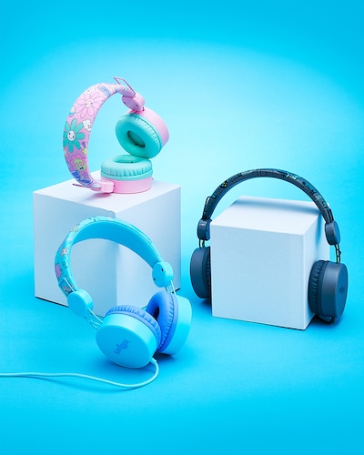 Earbuds & Headphones