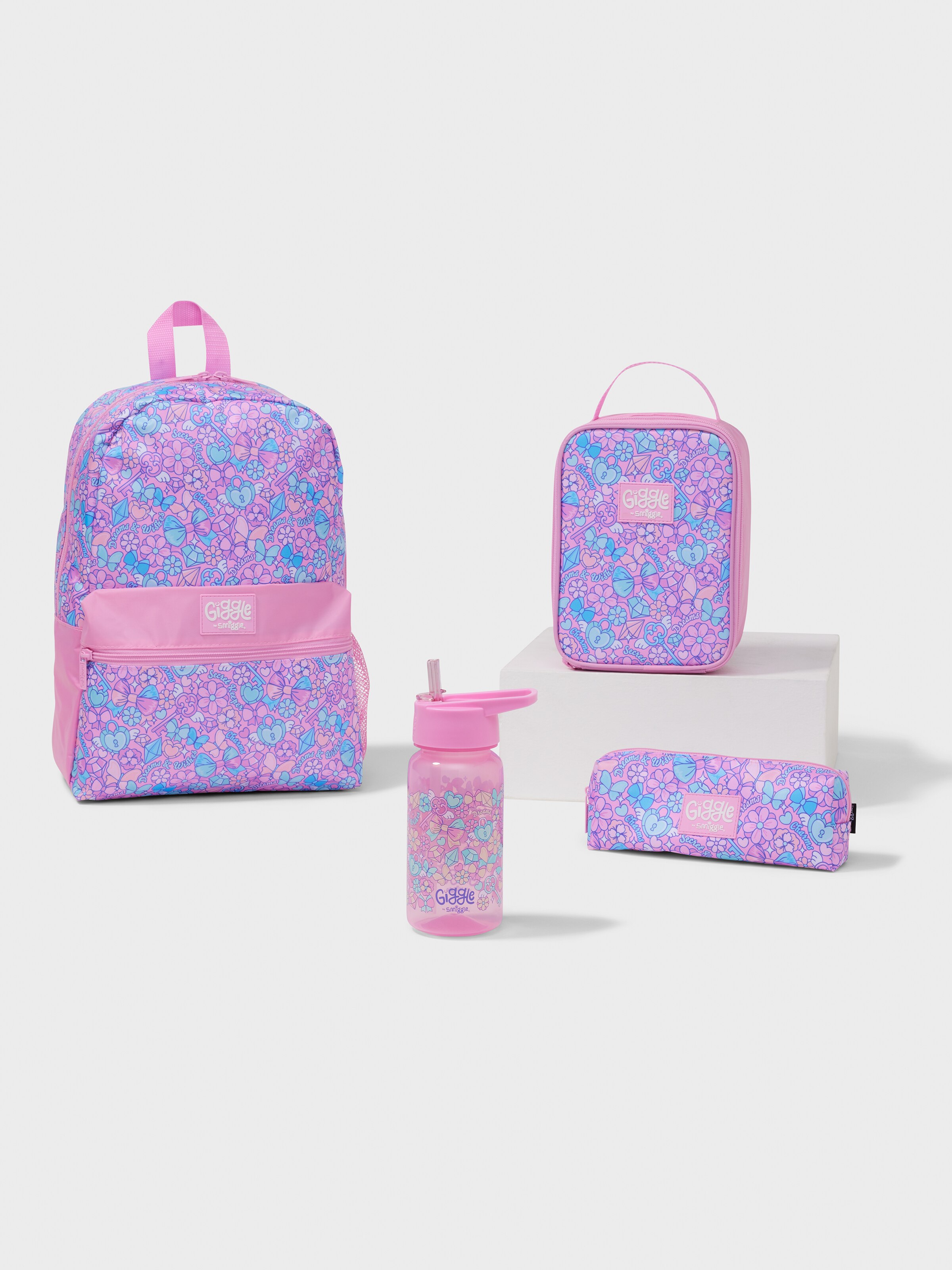 Giggle By Smiggle 4 Piece Bundle
