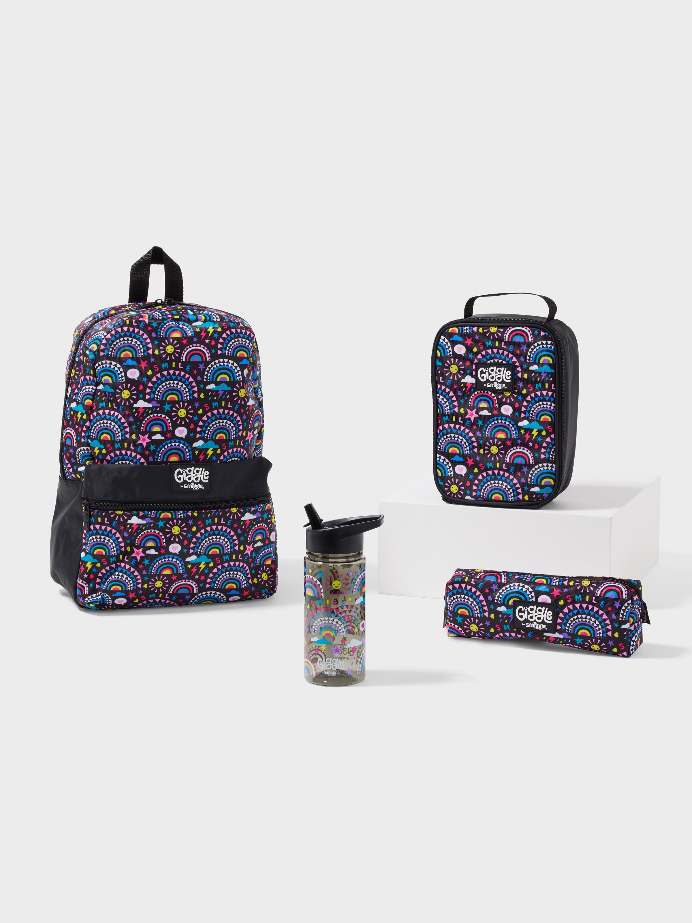 ⭐️ともみ⭐️Smiggle 大容量リュック2個andプチバトー帽子2個 Giggle By Smiggle 4 Piece Bundle - Smiggle Online